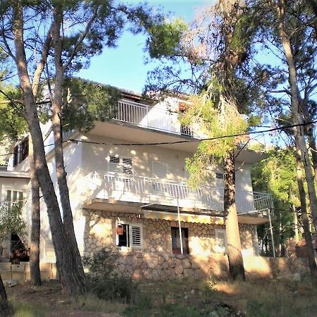 Apartment Veroni Sveta Nedelja  Bagian luar foto