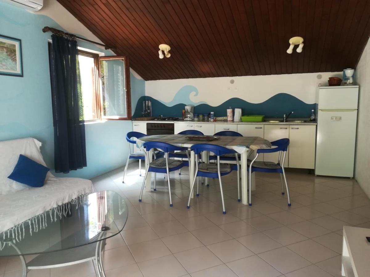Apartment Veroni Sveta Nedelja  Bagian luar foto